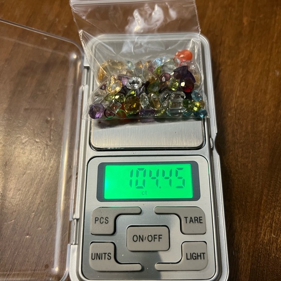 100 caret parcel of semiprecious gemstones - Picture 3 of 3